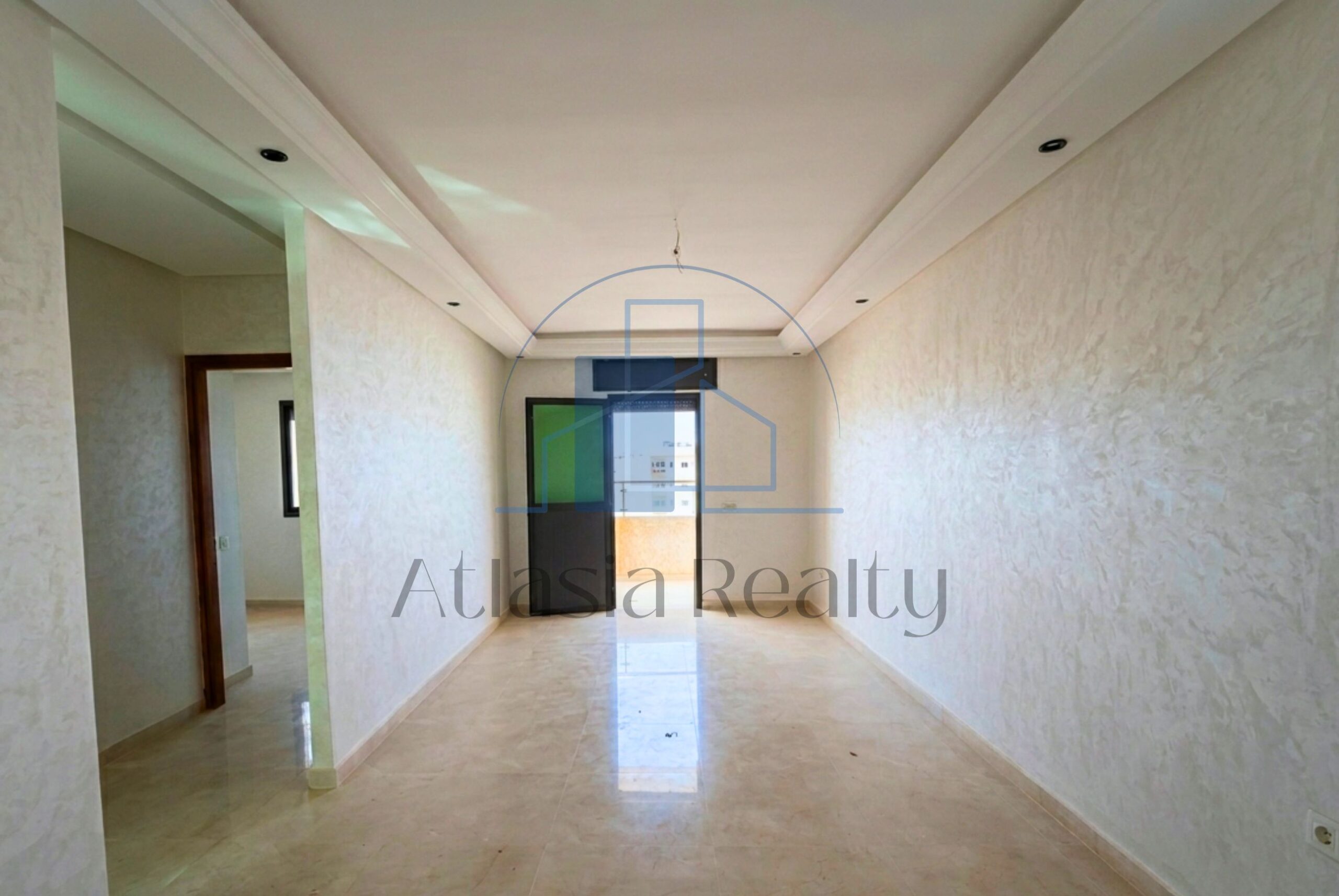 شقة حديثة بإطلالة مميزة Appartement moderne à vendre Martil